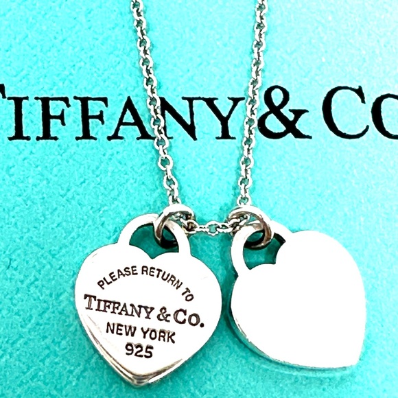 Authentic Tiffany & CO. Return To Double Heart Necklace. - Picture 11 of 15